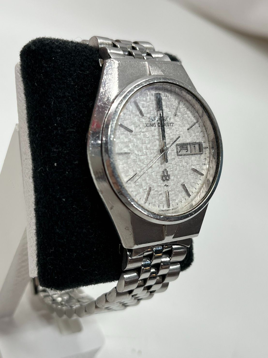 ● ジャンク SEIKO セイコー 0853-8035 キングクオーツ デイデイト SS シルバー系文字盤 クオーツ メンズ腕時計 ●