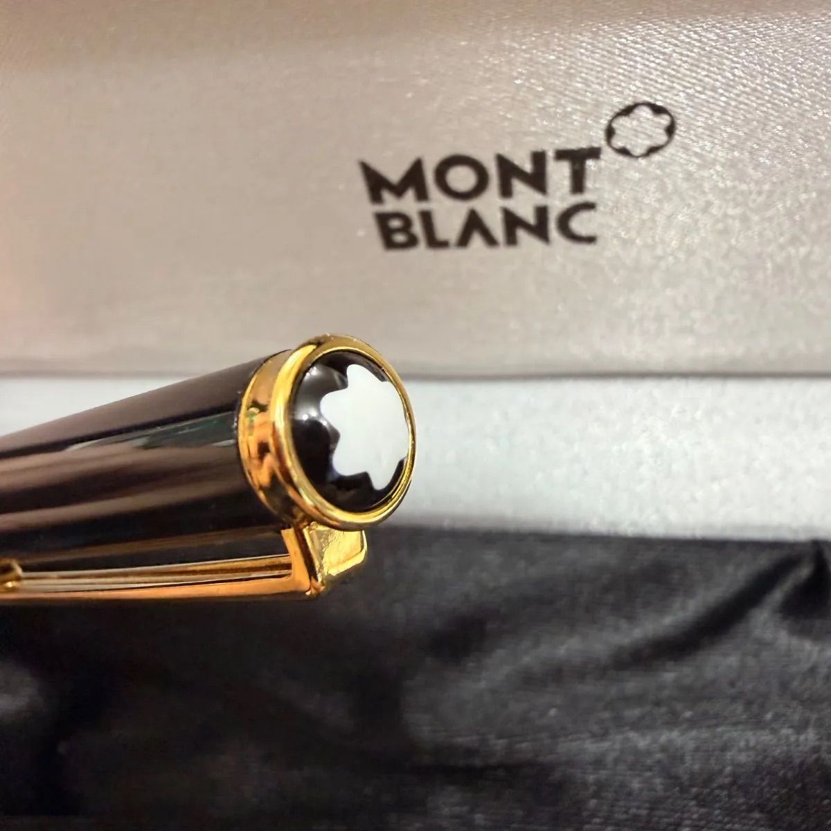 超美品】MONTBLANC モンブラン 15230 BK BP ボールペン ブラック