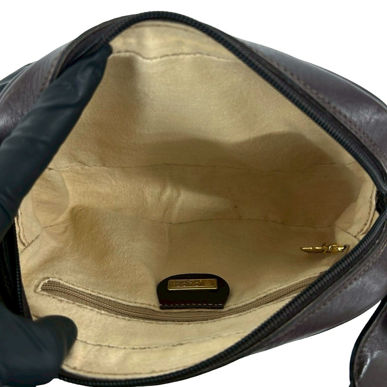 GUCCI ヴィンテージ オールド グッチ GG ショルダーバッグ 極 美品 GUCCI グッチ オールドグッチ ヴィンテージ マイクロGG ロゴ
