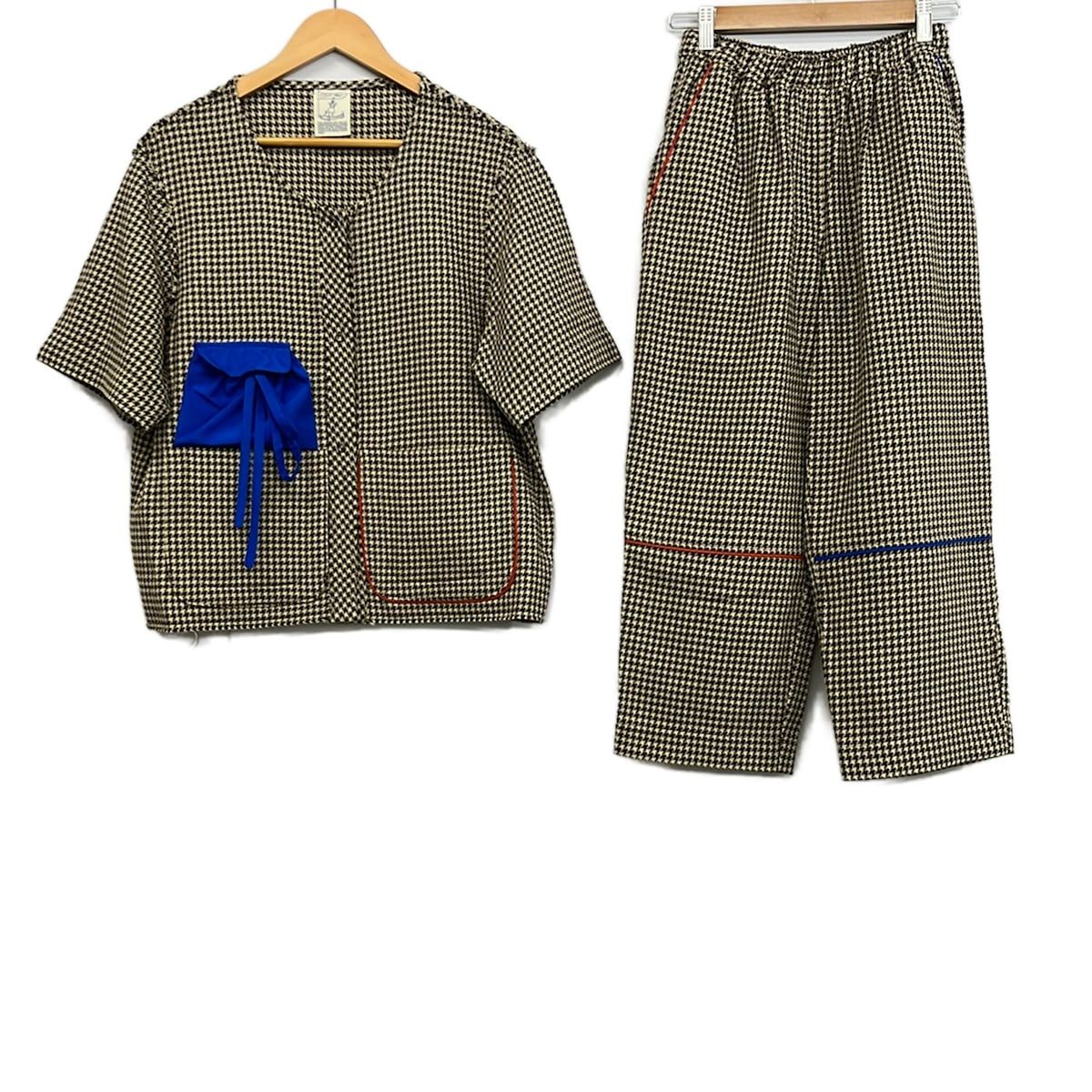 デ・ドゥエ アッシュ・ペー・フランス レディースパンツセットアップ レディース美品 - 白×ダークブラウン×マルチ チェック柄