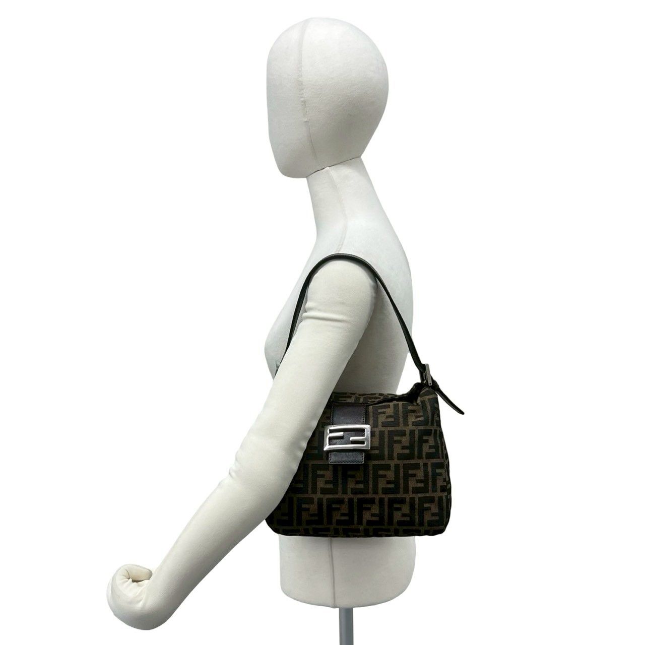 極 美品 FENDI フェンディ ヴィンテージ マンマバケット ズッカ 柄 FF
