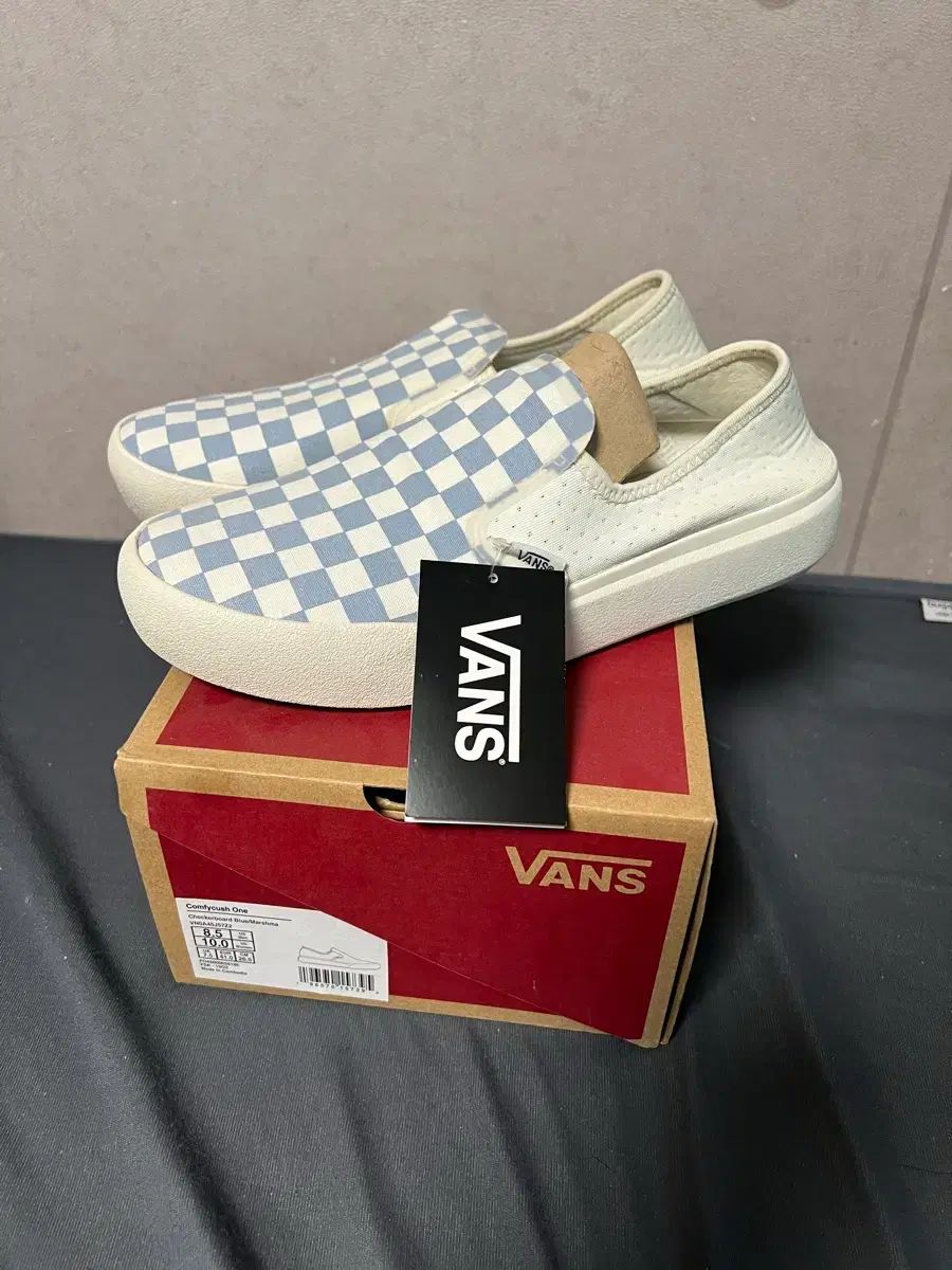 VANS コンフィクッシュ ONE 265