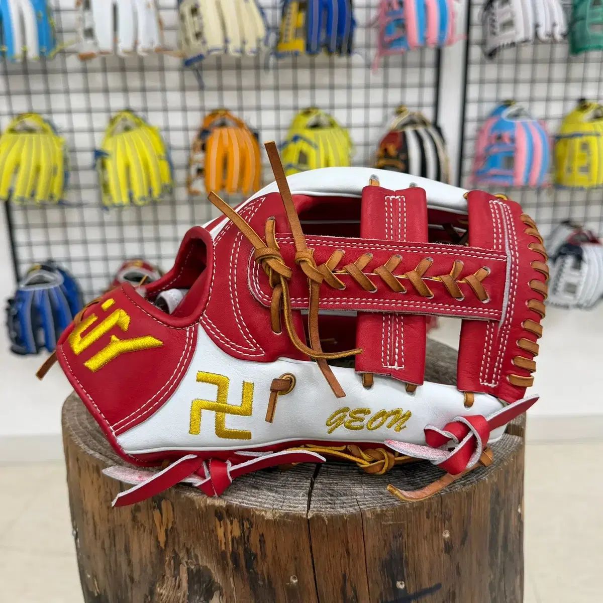 (特価) スクーティ 内野グローブ レッド 白 11 75 ゴクボ ウェブ 길들이기完了