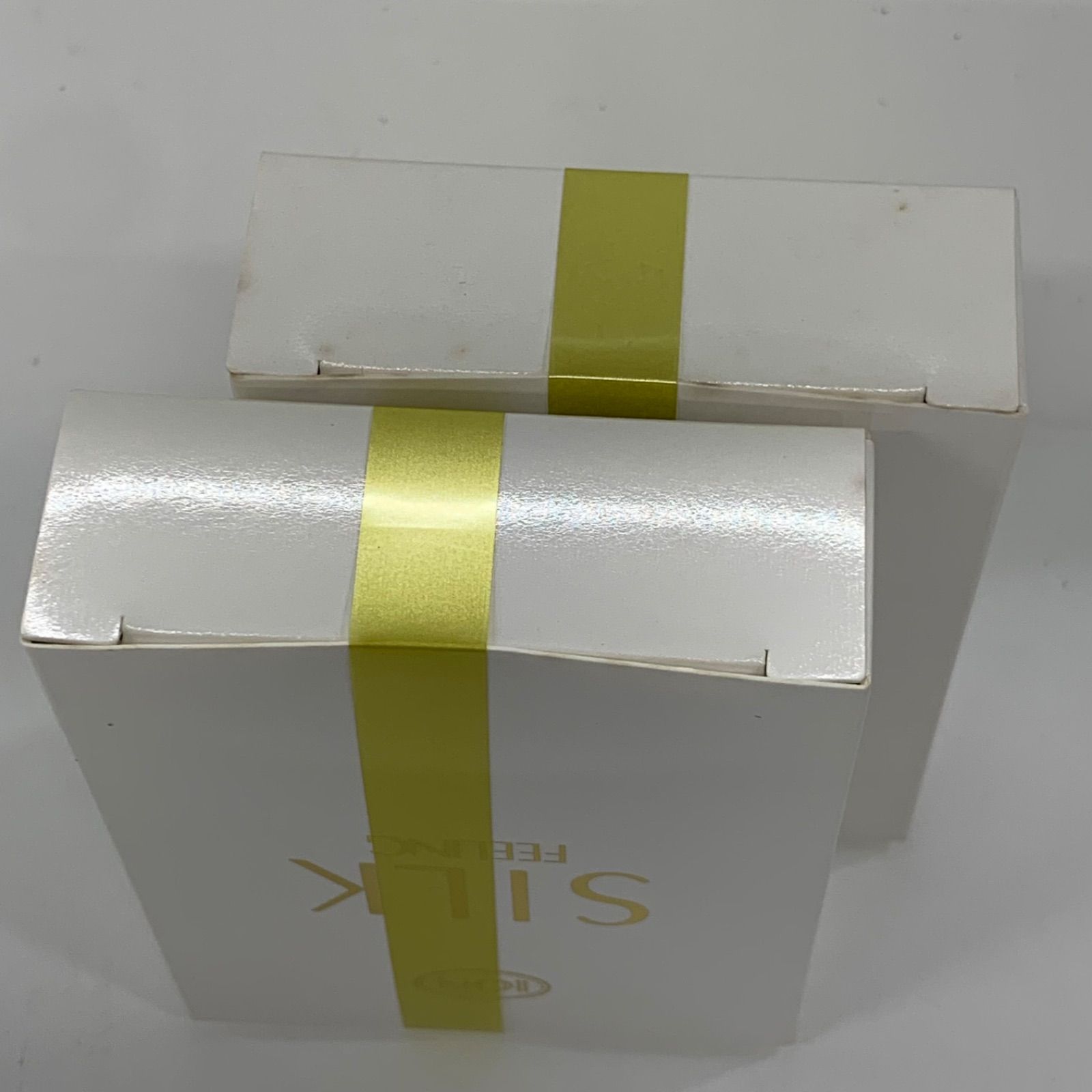 イオン化粧品　シルクフィーリング　(おしろい) 4点セット　新品未開封品 M4648 イオン化粧品 シルクフィーリング（おしろい） 計2点セット