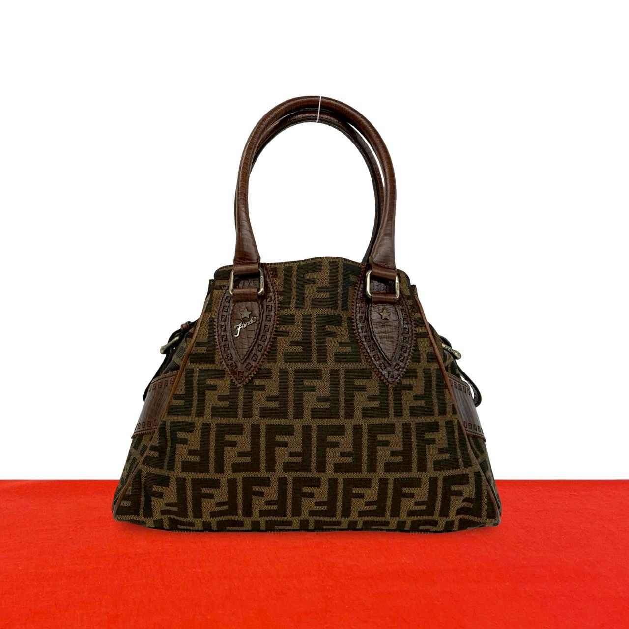 極 美品 袋付き FENDI フェンディ ズッカ FF 柄 ロゴ 金具 キャンバス 