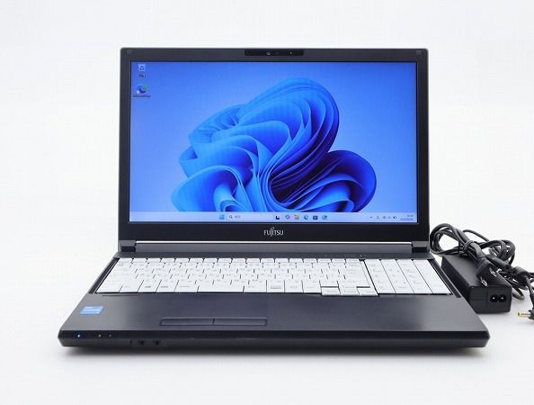 富士通 LIFEBOOK A5511/HX Core i5-1135G7 2.4GHz 8GB 256GB(SSD) 光学不良 15.6インチ非光沢 FWXGA Windows11 Pro 64bit 難有 中古