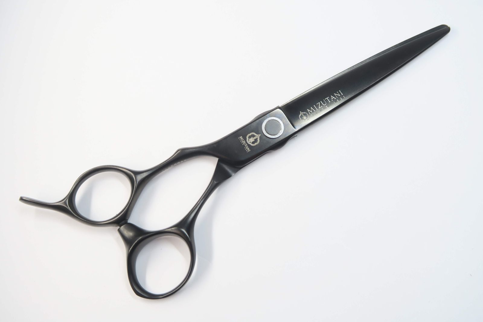Bランク【MIZUTANI SCISSORS ミズタニシザーズ】 ACRO KL BLACK Kevin Luchmun Model シザー 美容師・理容師 6.6インチ 左利き 【中古】:H-11517