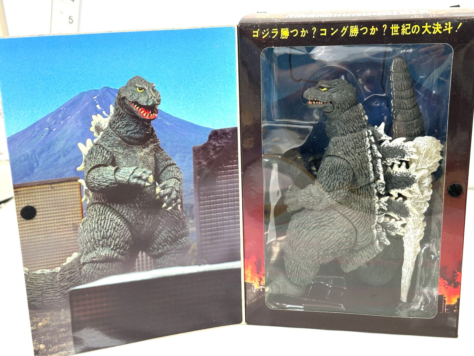 現状品 NECA 1962年公開 映画 キングコング対ゴジラ ゴジラ フィギュア