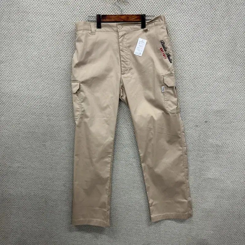 FILA フィラ ウエスト後ろゴム カーゴパンツ 32インチ D02792
