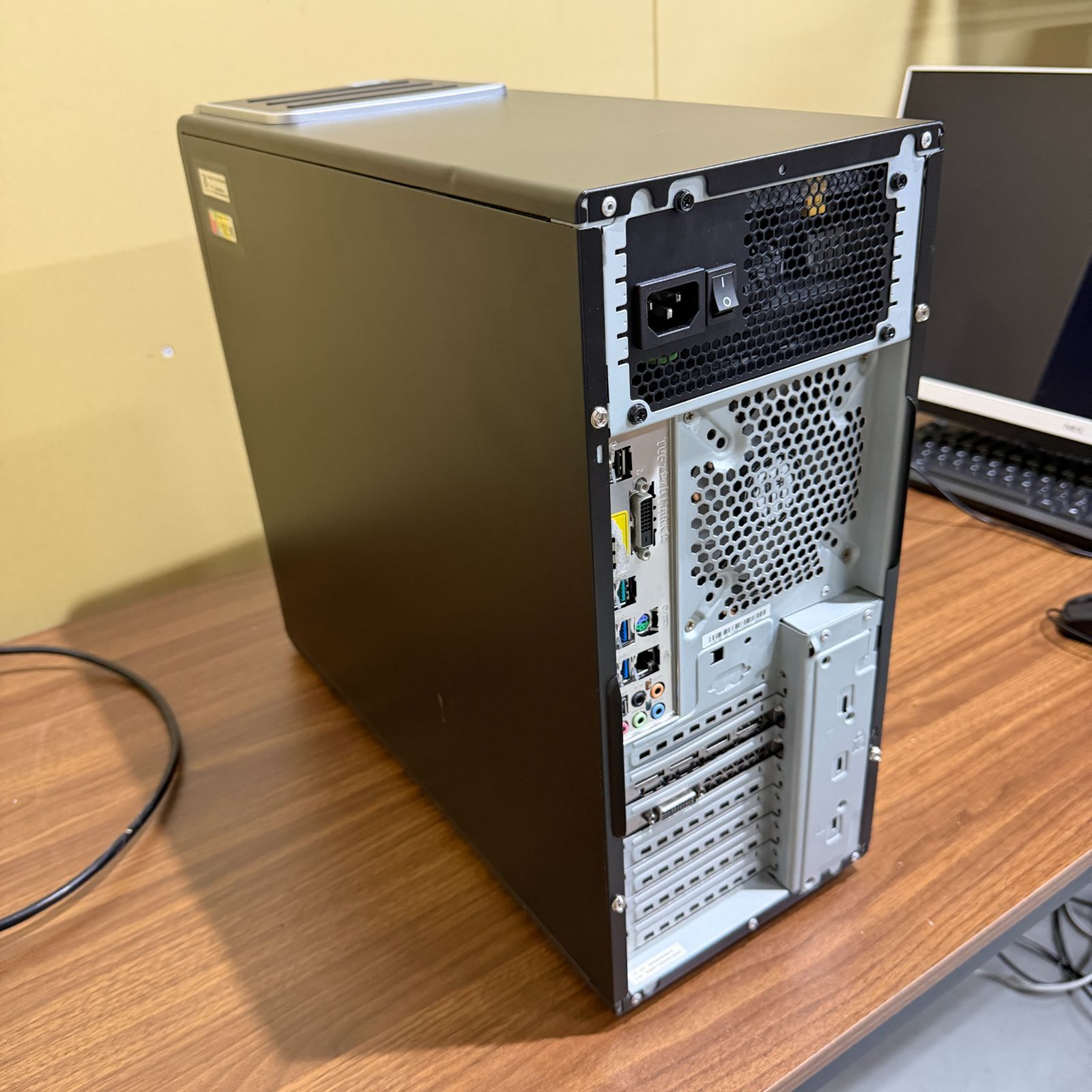 ゲーミングPC i7 GTX1060 16GB 512GB SSD 中古美品 - メルカリ