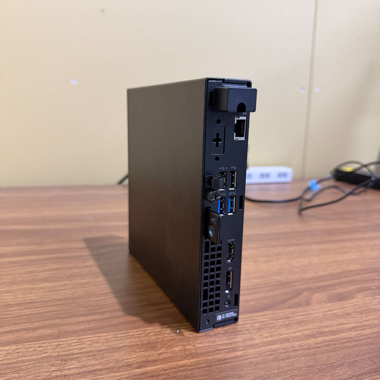 DELL OptiPlex 3000 i3 8GB 256GB SSD 中古PC - メルカリ