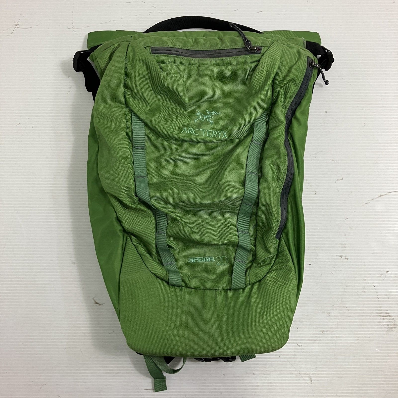 ◆ ARC'TERYX アークテリクス リュック・デイパック SPEAR 20 バックパック アウトドア グリーン 中古品