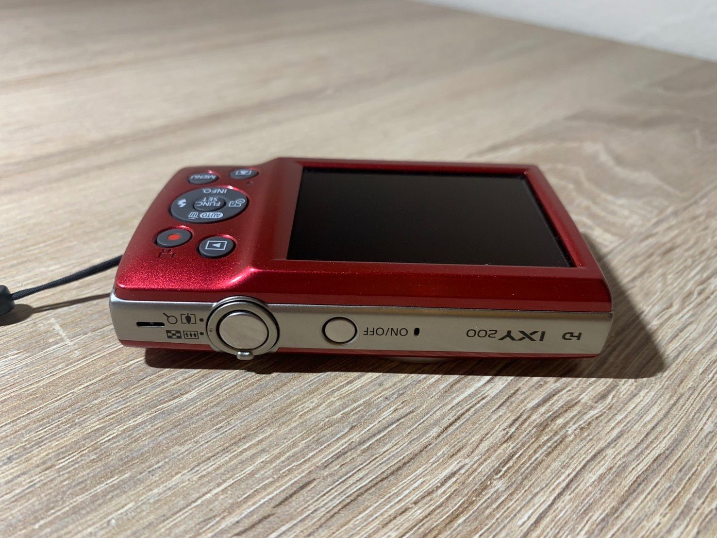 0913 Canon IXY 200 レッド デジカメ 動作確認済み 美品【コ】 - メルカリ