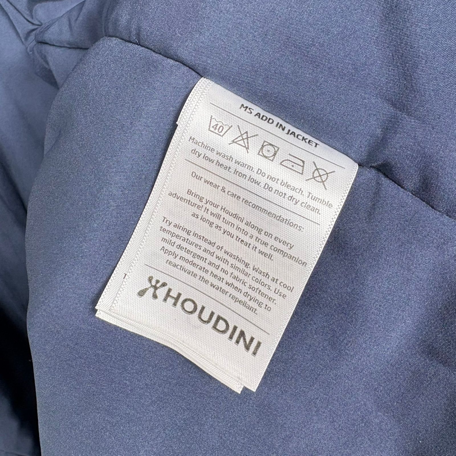 📦️Men's L ネイビー系 Houdini ( フーディニ ) アドイン ジャケット