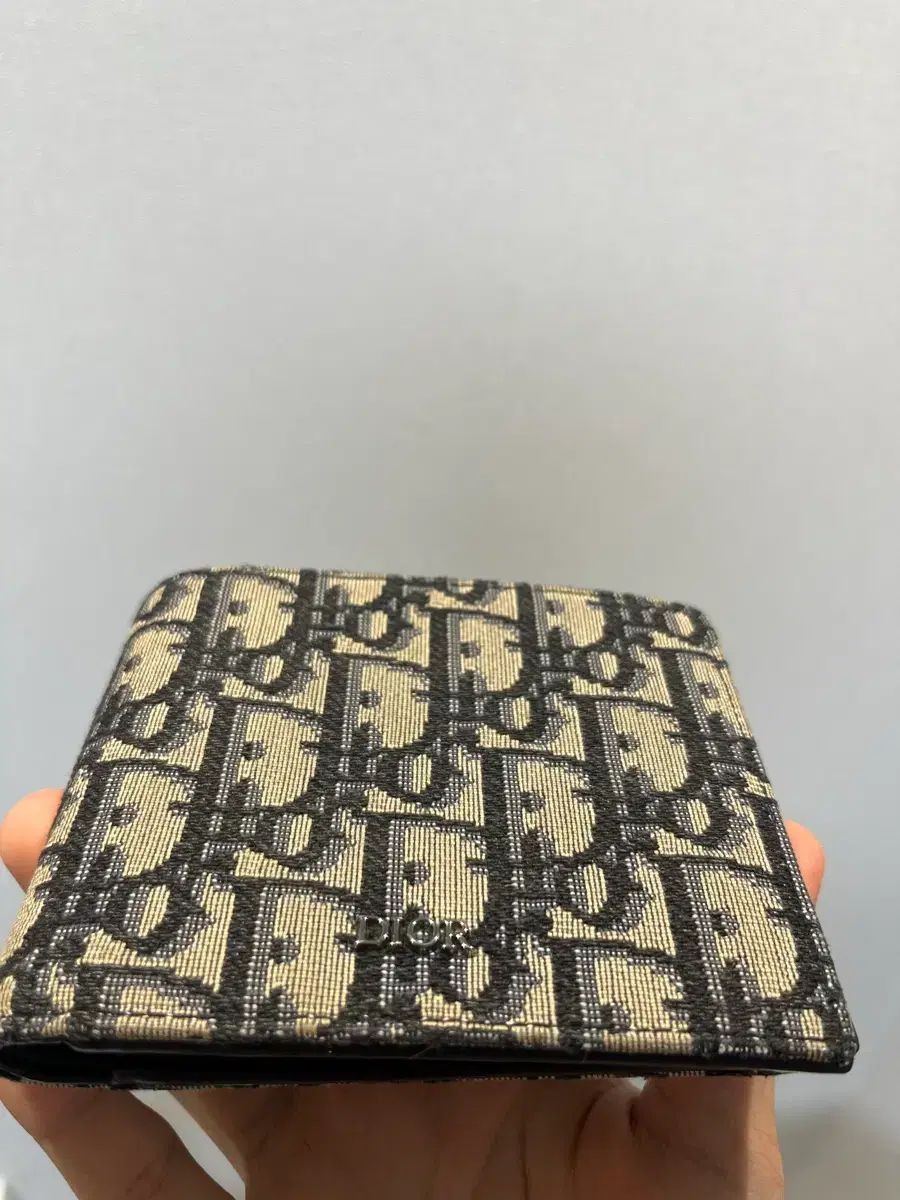 ディオール オブリーク カードウォレット 二つ折り財布 (正規品 付属品あり)