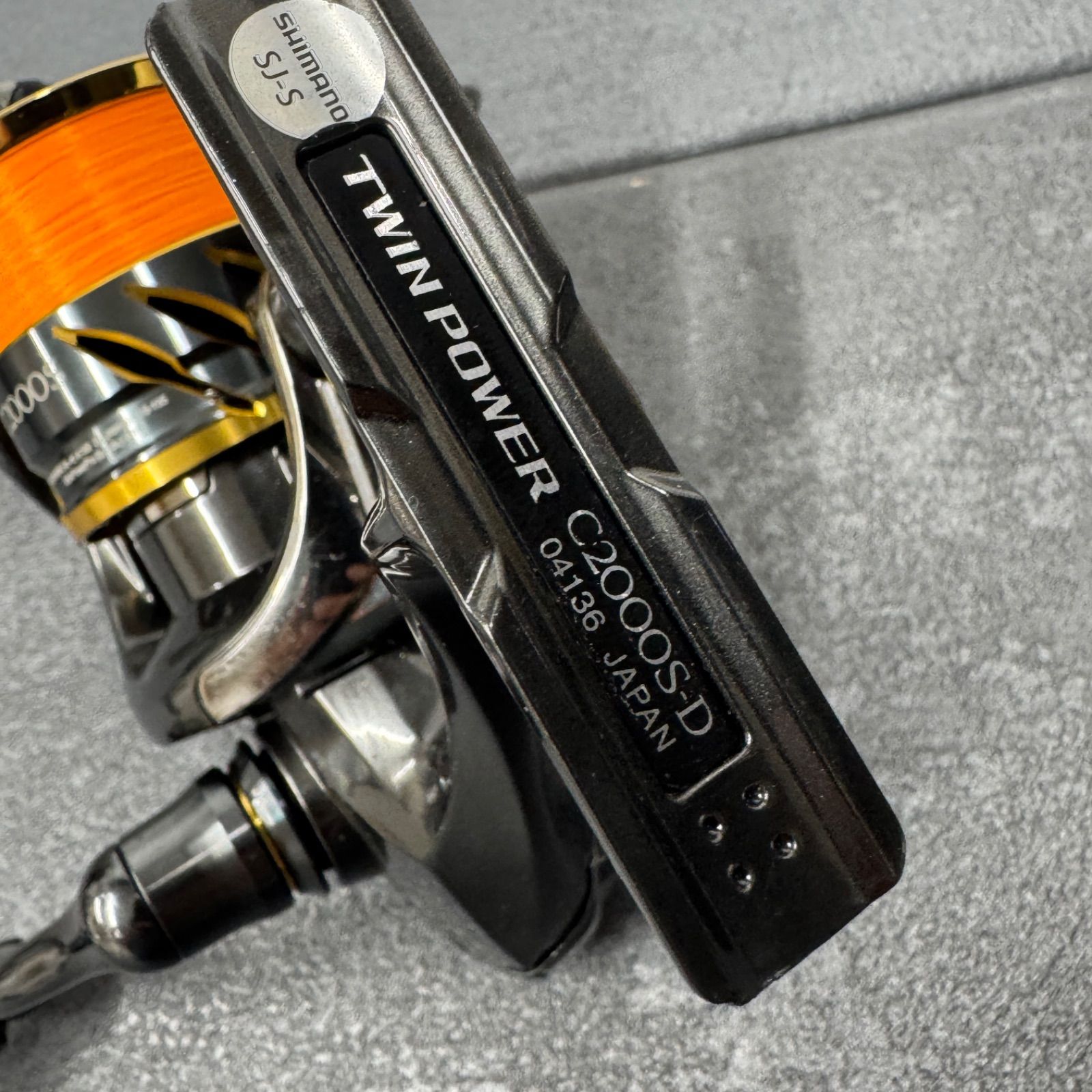 シマノ 20 ツインパワー C2000S ※訳あり品 k10521 - メルカリ