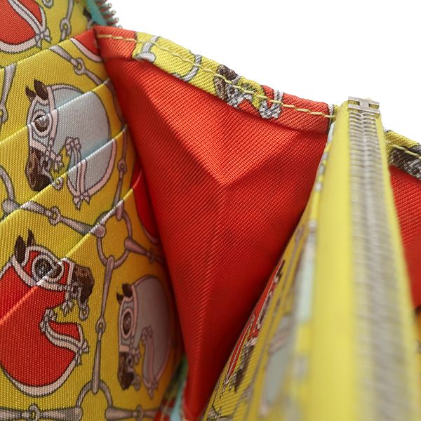 エルメス Hermes 長財布 アザップロング シルクイン ヴォーエプソン ブルーアトール ゴールド金具 水色 A 【箱】【中古】 エルメス Hermes 長財布 アザップロング シルクイン ヴォーエプソン ブルーアトール ゴールド金具 水色 A 【箱】【中古】