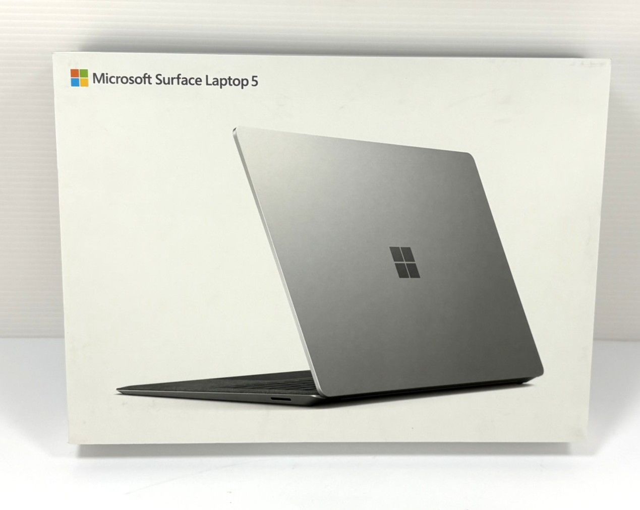 〔展示品〕 Surface Laptop 5 〔Core i5／8GB／SSD512GB〕 R2I-00020 プラチナ