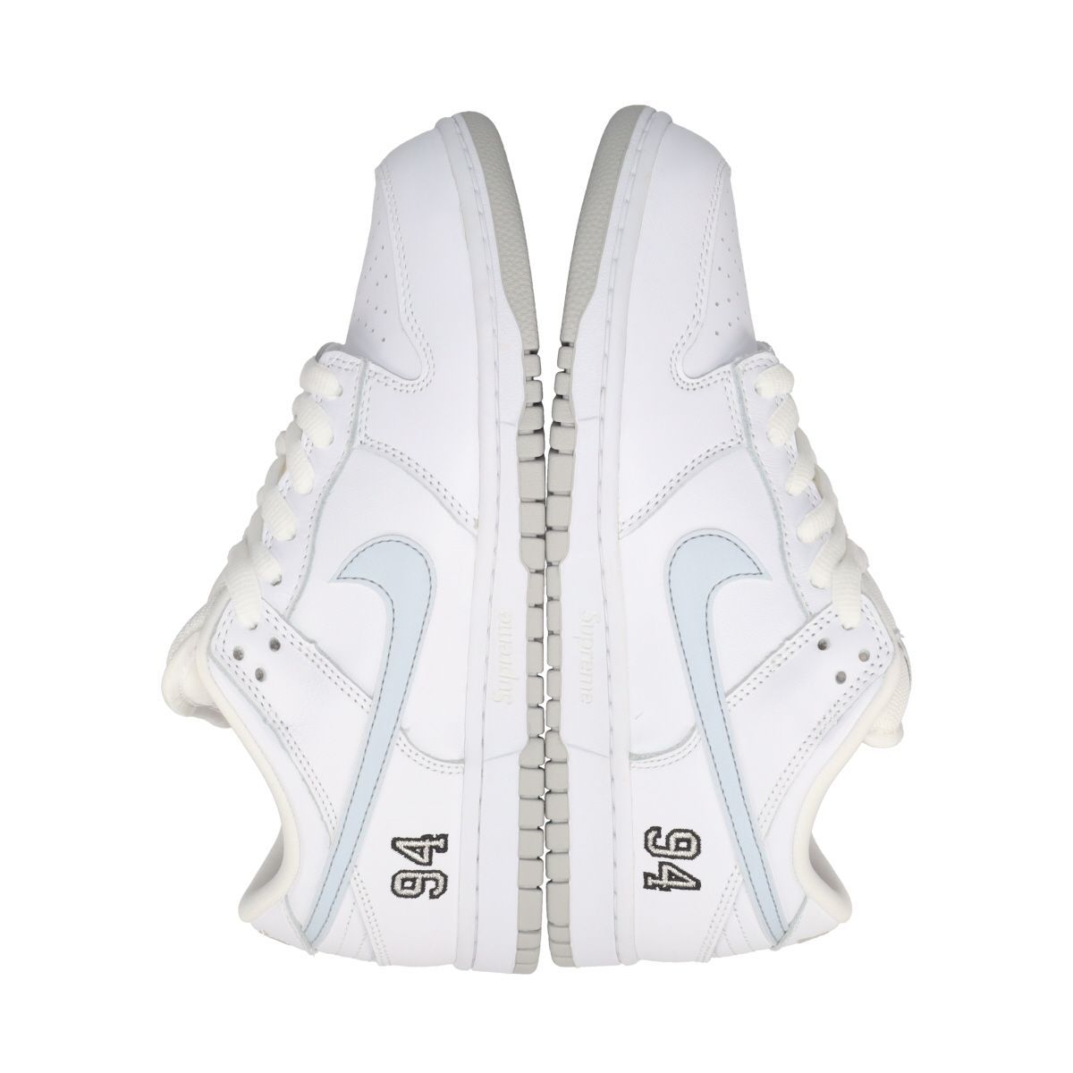 NIKE SB DUNK LOW × SUPREME WHITE/METALLIC SILVER/WHITE US8-26.0cm 