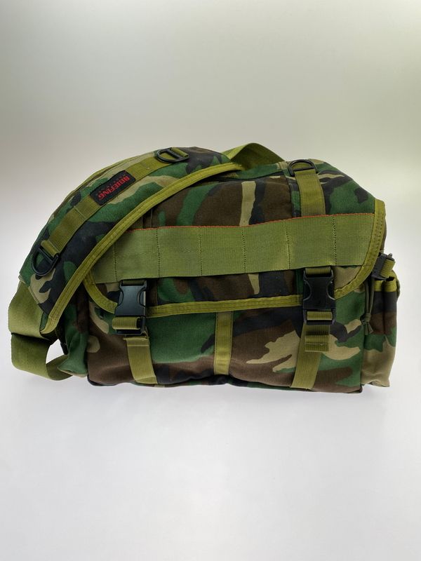 【中古品】 BRIEFING ブリーフィング DOORS別注 LANCE ドアーズ ランス ショルダーバッグ 【188-260521-em-83-min】