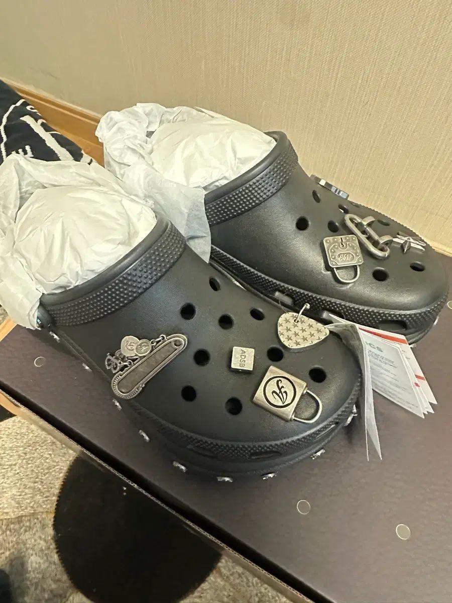 250 Crocs x Andersson Bell ベイ クロッグ ブラック
