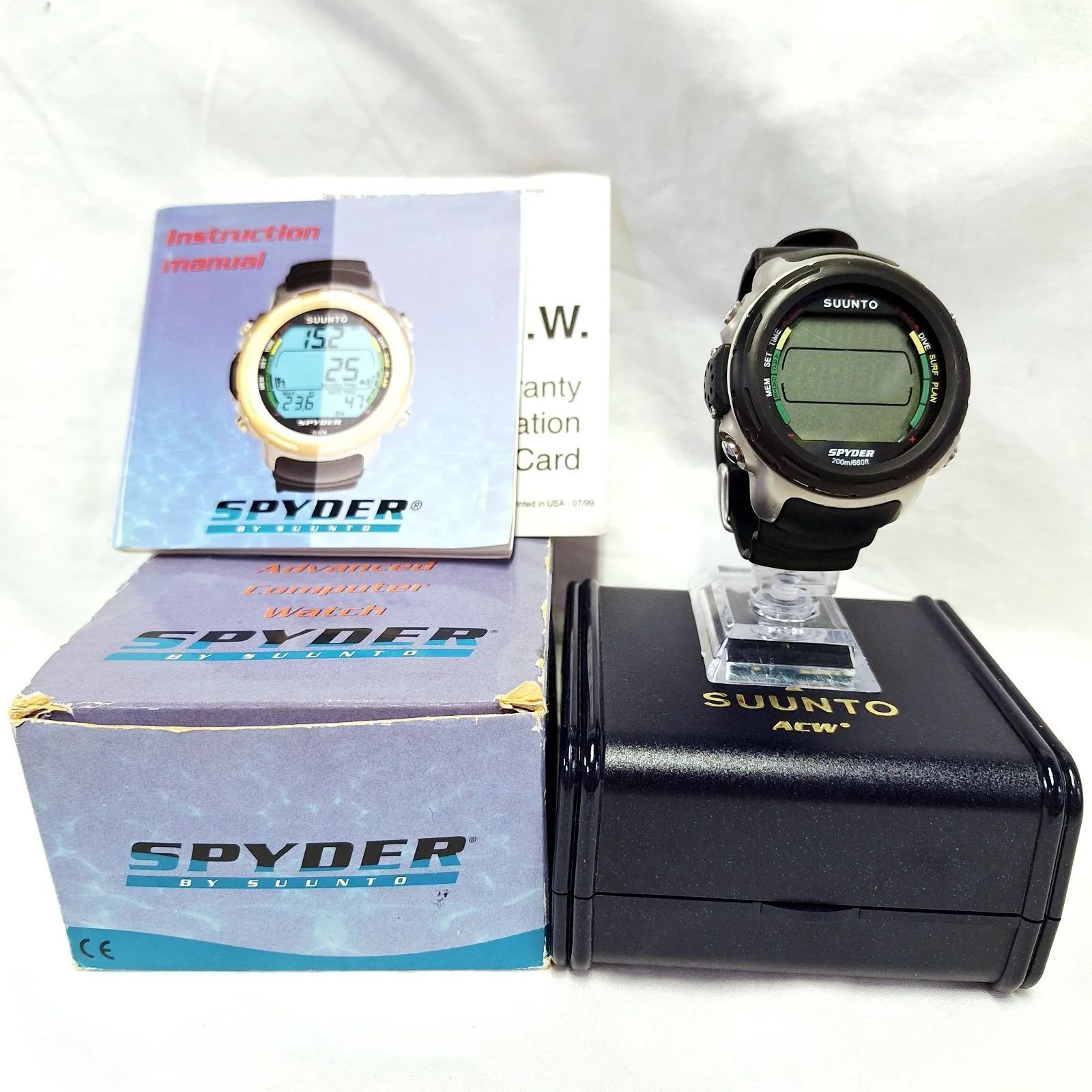 中古★箱、説明書あり ジャンク SUUNTO SPIDER ダイブコンピュータ マリンスポーツ ダイビング