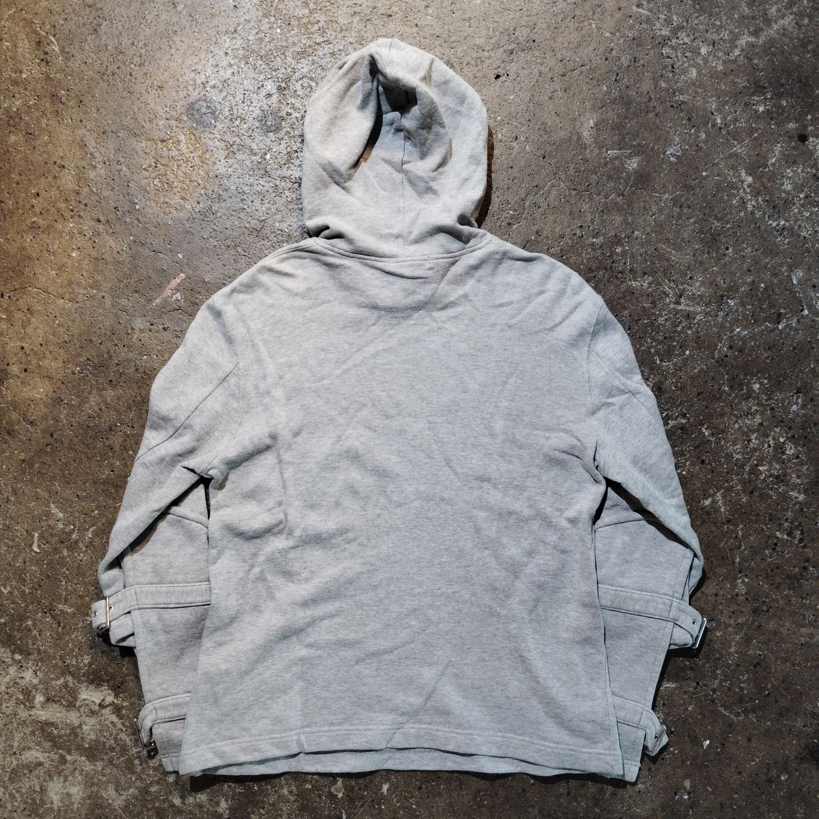 COMME des GARCONS HOMME PLUS 16aw 平和の鎧 袖ベルトデザイン 