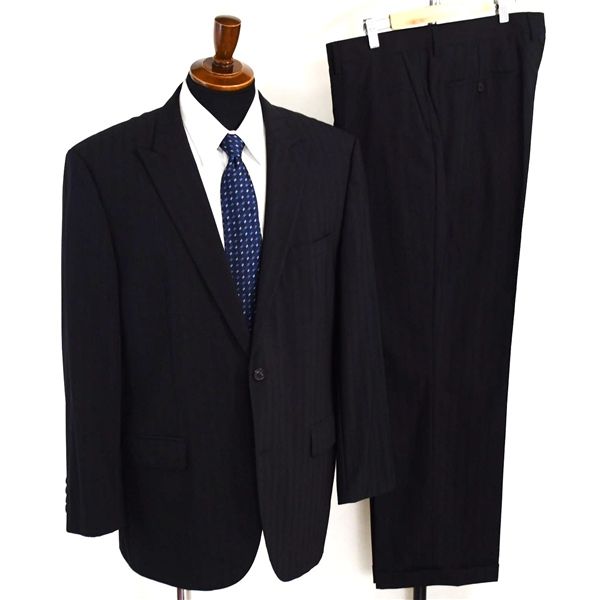 HUGO BOSS 2つボタン シングルスーツ XL AB9 ブラック ストライプ 袖口4つ釦 開き見せ ヒューゴボス 50119639 合物 春秋 6XE047 【送料無料】【中古】【メンズビジネス】202605