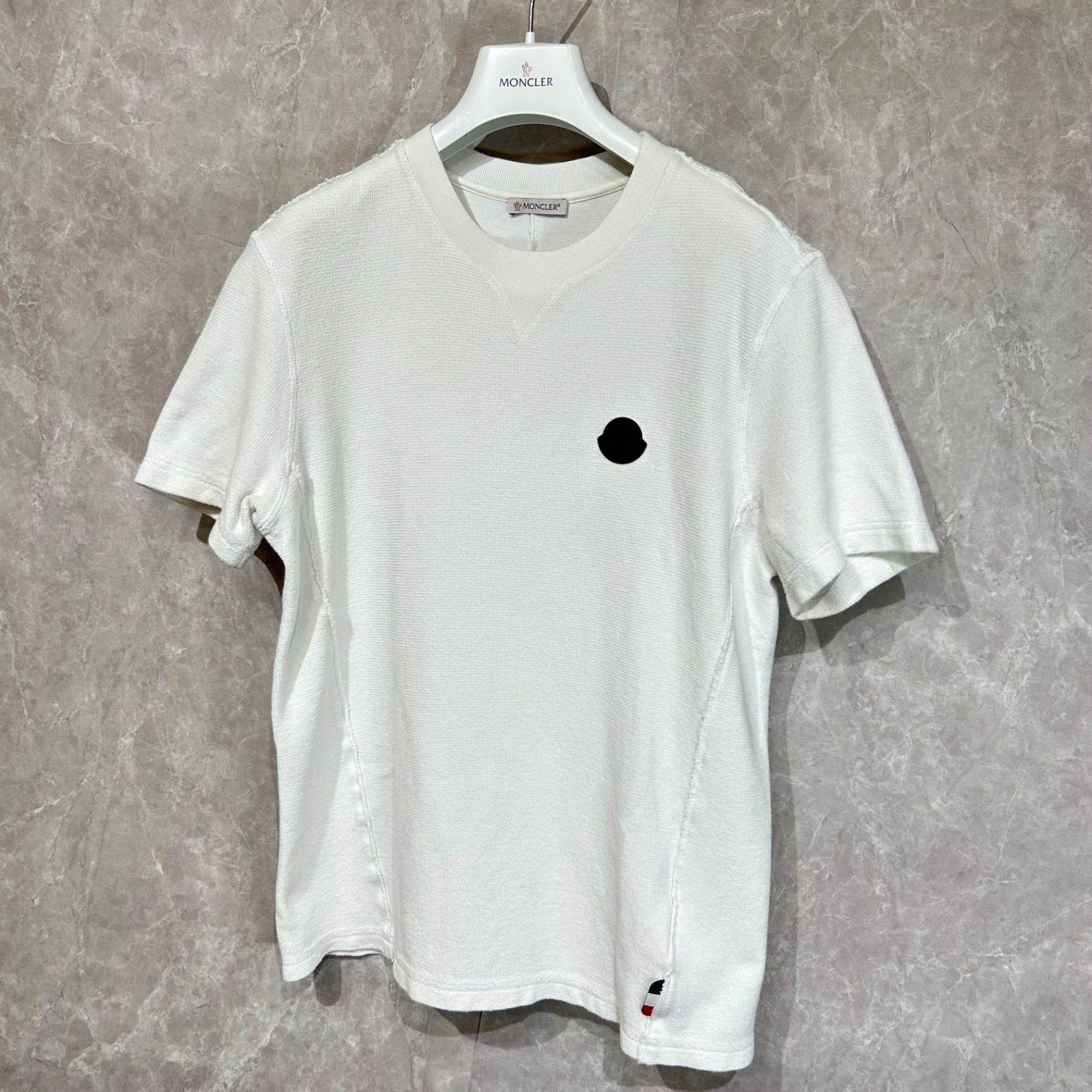 MONCLER モンクレールラバーワッペン半袖Tシャツ白M - メルカリ