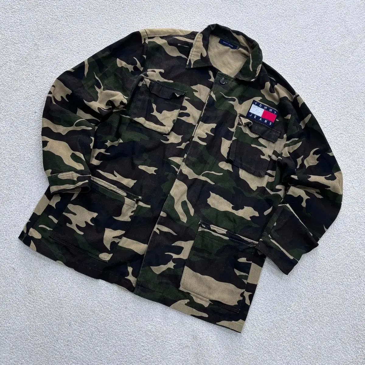 XL トミーヒルフィガー メンズ カモフラージュ ミリタリー ジャケット 0521E 6,567円