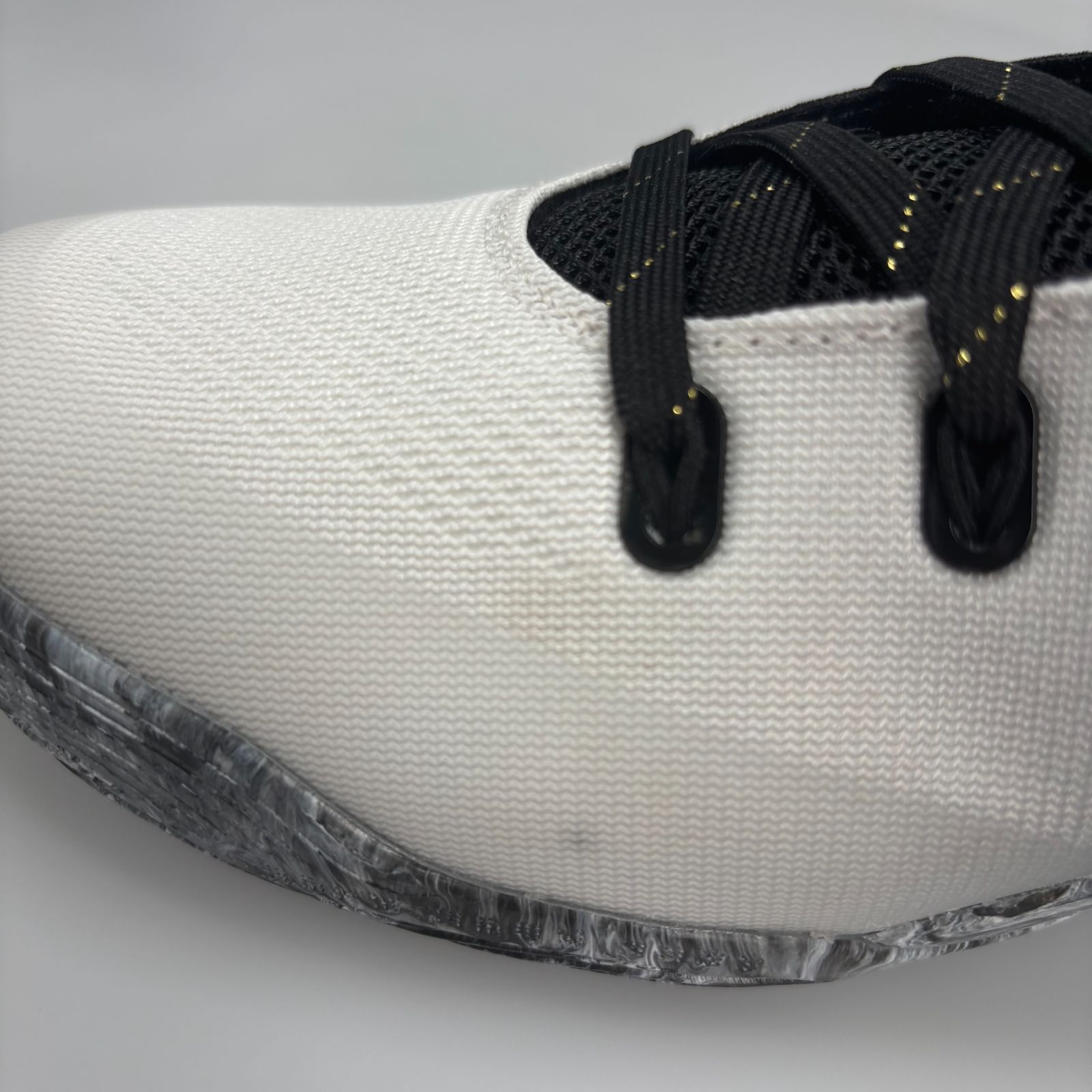 NIKE KOBE 9 LOW PROTRO EM -MAMBACITA- BLACK/METALLIC GOLD/BLACK 