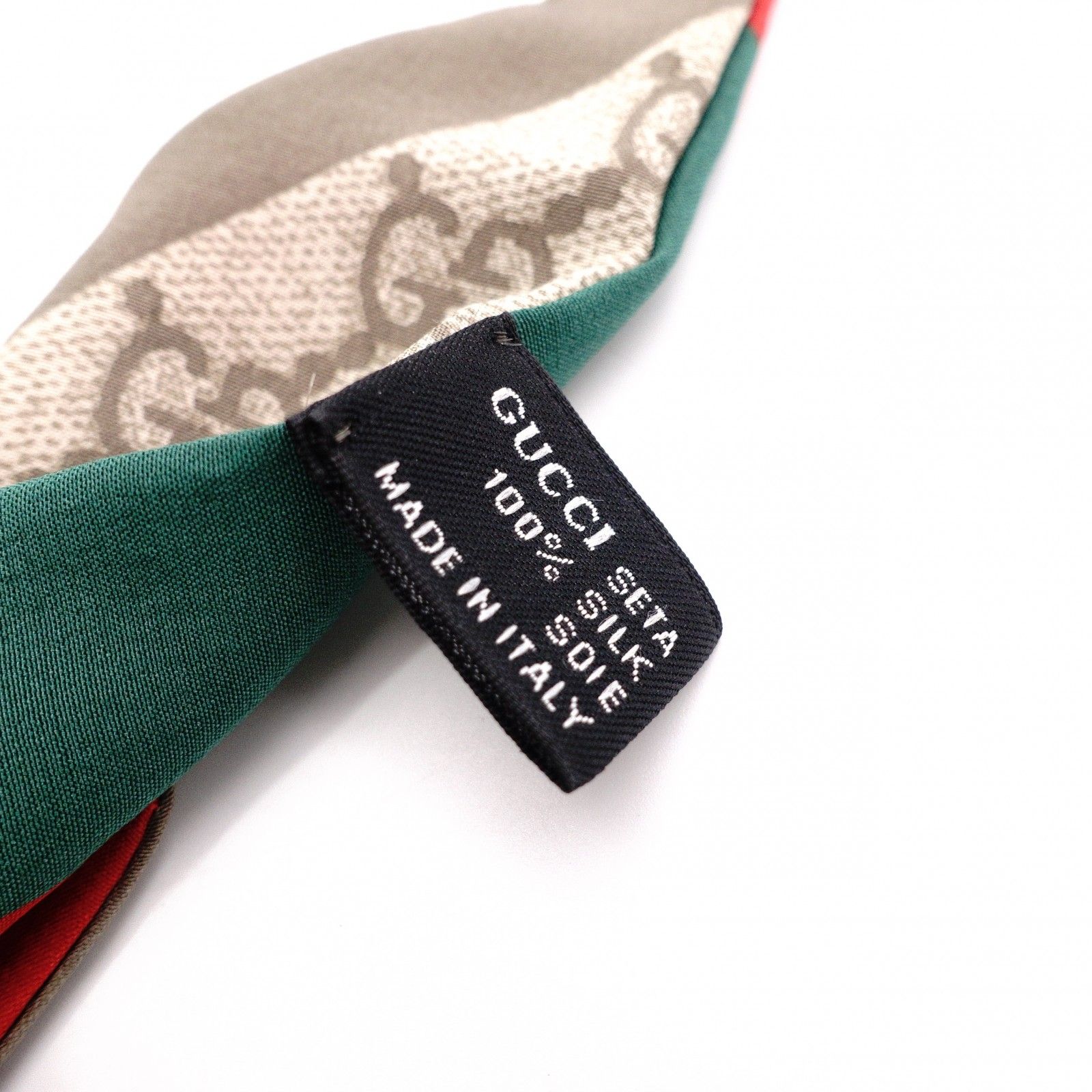 GUCCI グッチ ツイリー スカーフ シルク レディース シェリーライン チャーム付き