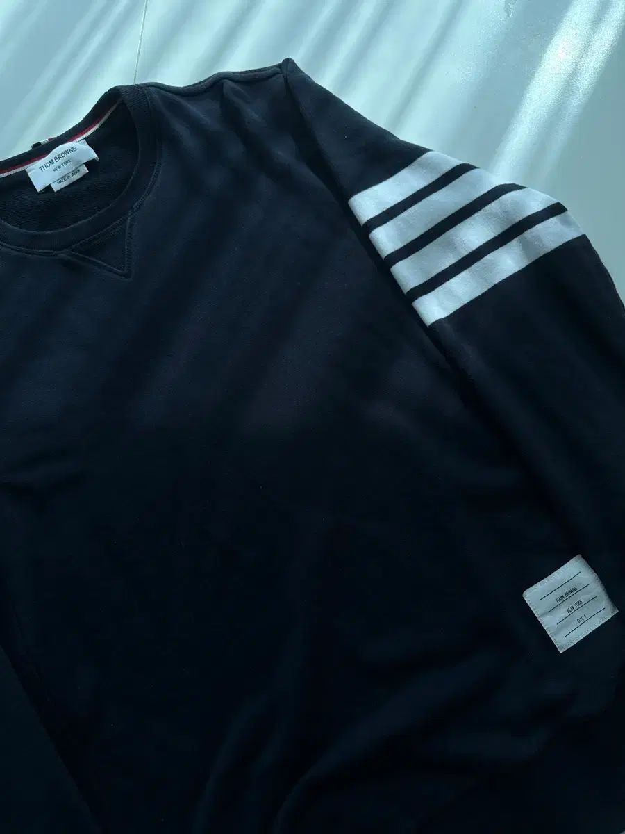 トム・ブラウン ネイビー スウェット 出品