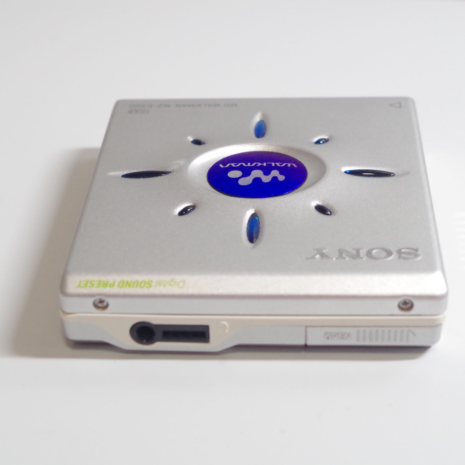 A6552 SONY MZ-E500 ポータブルMDプレーヤー - メルカリ A6552 SONY MZ-E500 ポータブルMDプレーヤー - メルカリ