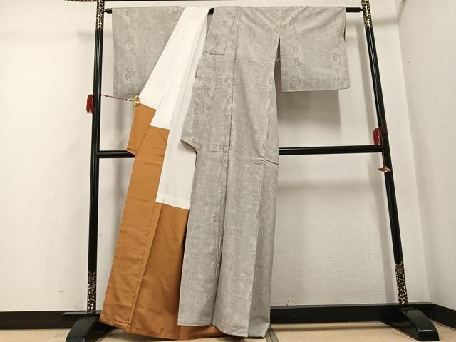平和屋着物●本場真綿絢結城紬　80亀甲　麻の葉蔦の葉文　証紙付き　正絹　逸品　AABH3116ph