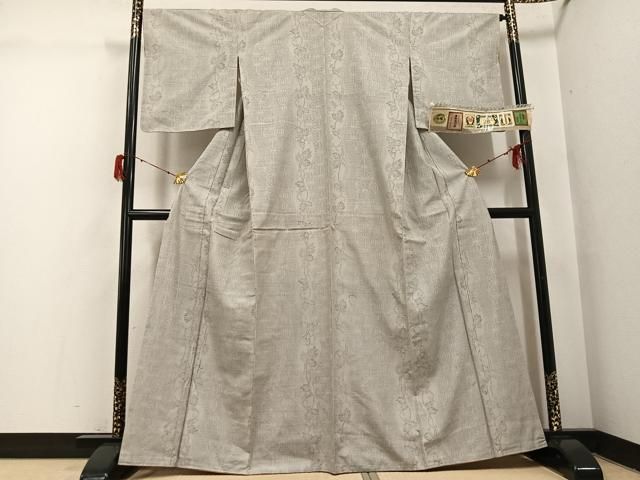平和屋着物●本場真綿絢結城紬　80亀甲　麻の葉蔦の葉文　証紙付き　正絹　逸品　AABH3116ph