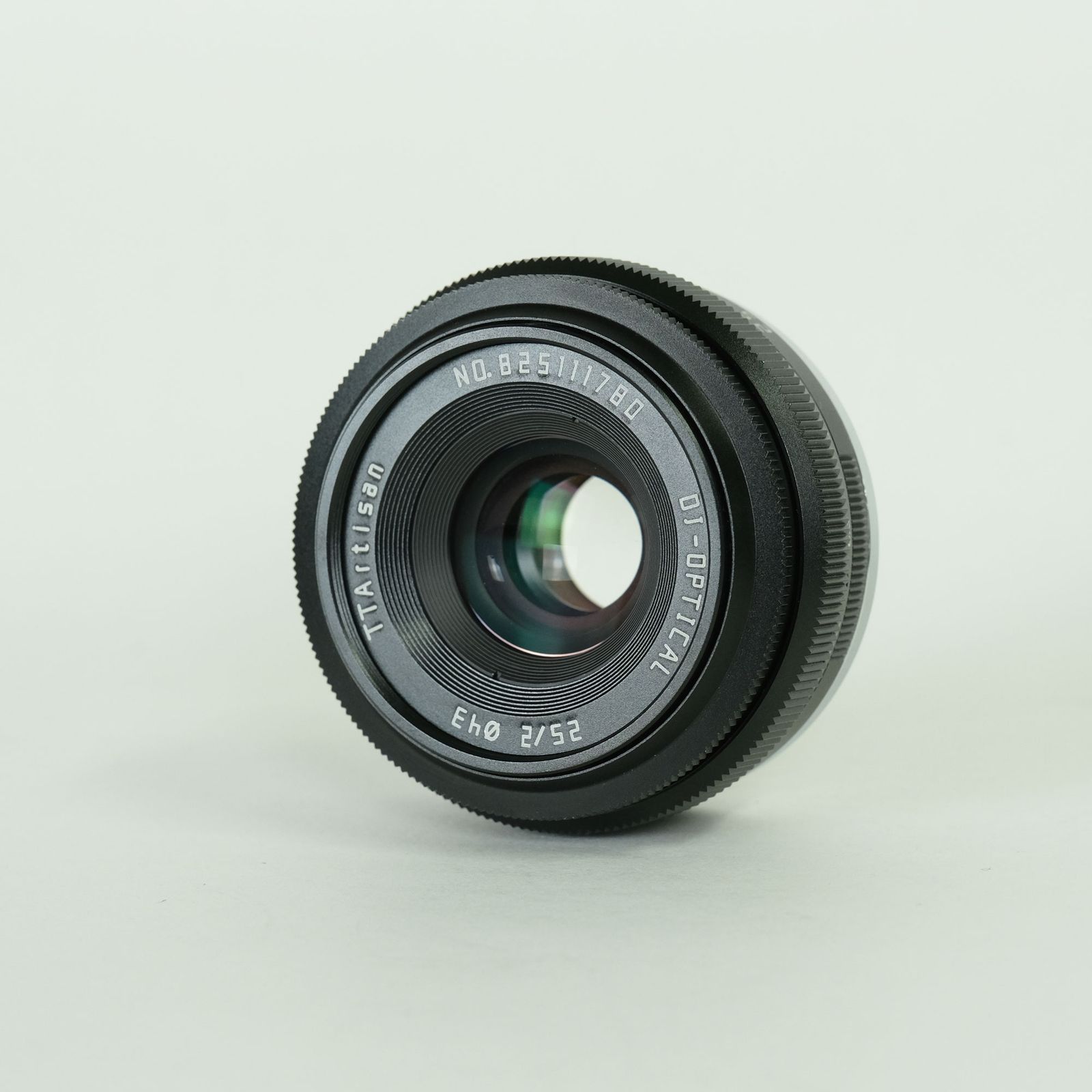 美品] 銘匠光学 TTArtisan 25mm F2 C (フジフイルムX用) ブラック