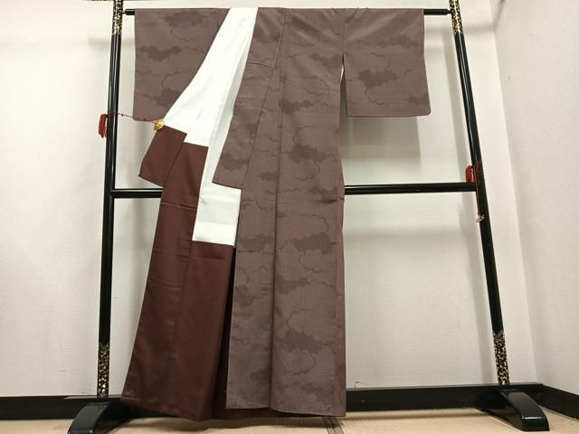 平和屋着物●本塩沢 やまだ織 110亀甲 重ね雲 雪の中のきれ 正絹 逸品 AABH3808ph 平和屋着物●本塩沢 やまだ織 110亀甲 重ね雲 雪の中のきれ 正絹 逸品 AABH3808ph