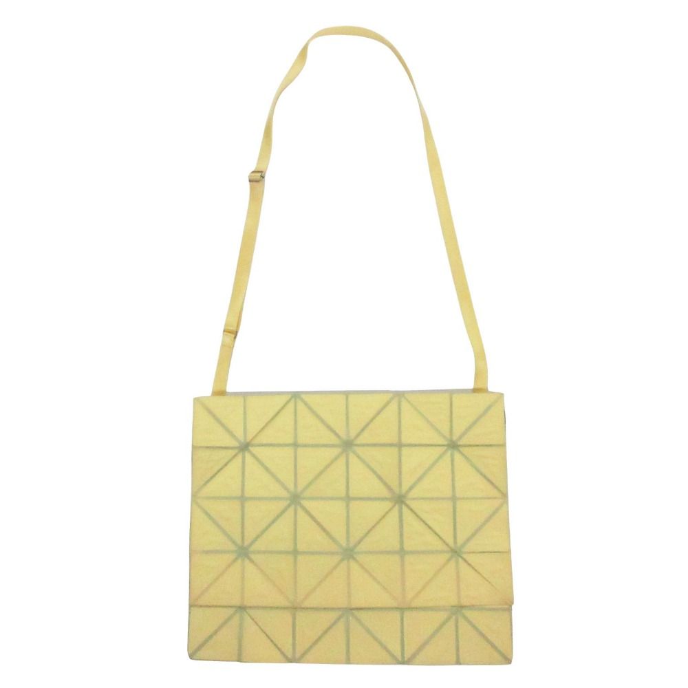 ISSEY MIYAKE イッセイミヤケ BAOBAO バオバオ メッセンジャーバッグ