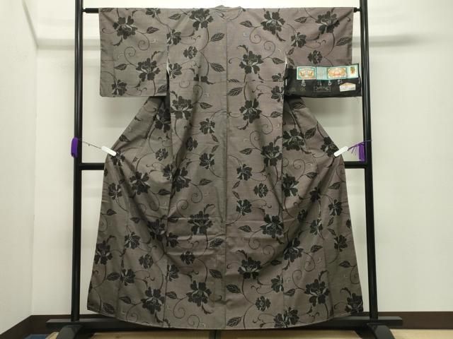 平和屋着物●白泥染の第一人者・絣の魔術師　恵積五郎　本場大島紬　夏の唐草　恵大島織物謹製　証紙付き　正絹　逸品　未使用　CABD9016gh