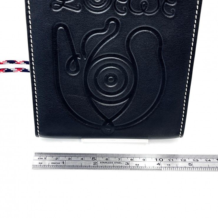 LOEWE（ロエベ）アナグラム エンボス ネックポーチ ショルダーバッグ スマホポーチ ブラック レザー ロープストラップ メンズ レディース【中古】