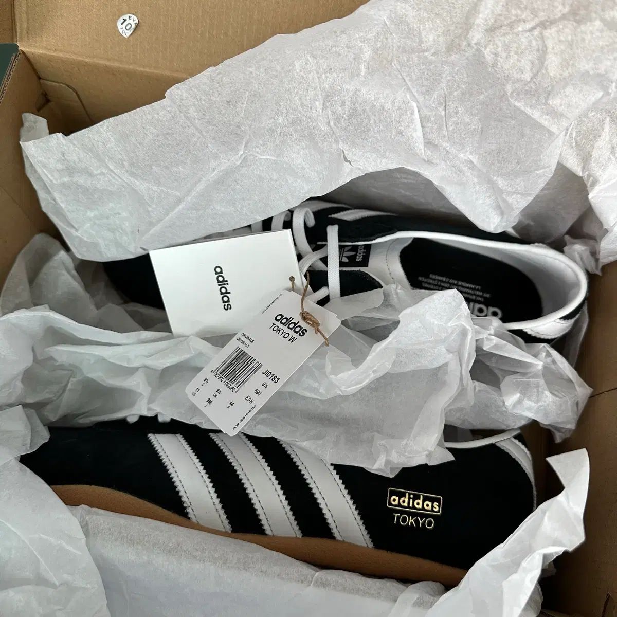 新品/adidas TOKYO ブラック クラウド ホワイト 280