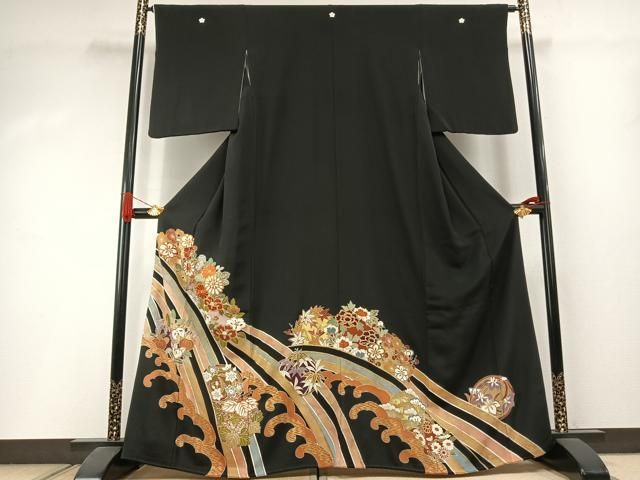 平和屋着物●創業460年・千總 黒留袖 駒刺繍 草花文 金彩 正絹 逸品 未使用 AABI1602fy