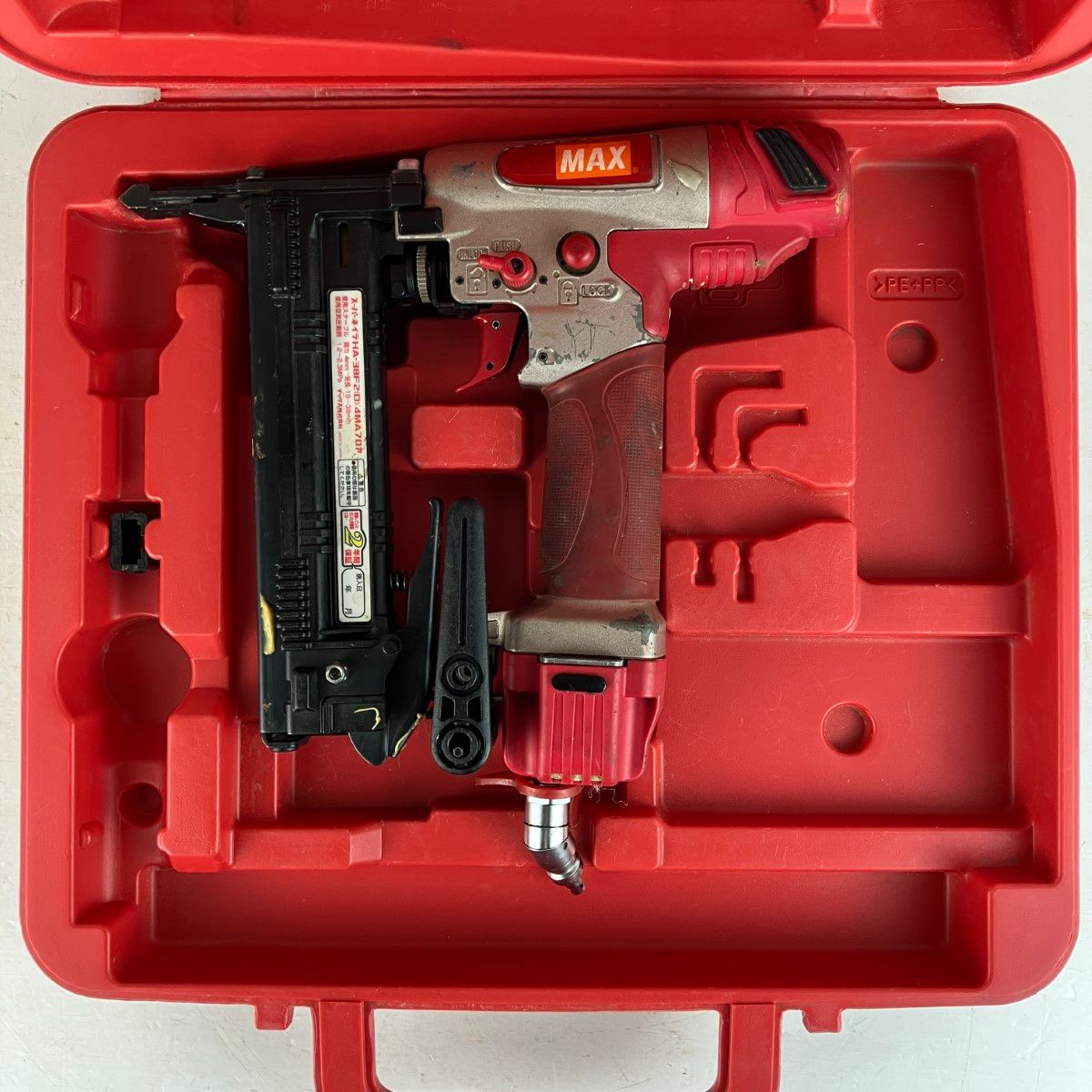 MAX マックス 38mm 高圧 スーパーネイラ フロアタッカ ケース付 HA-38F2(D)/4MA レッド