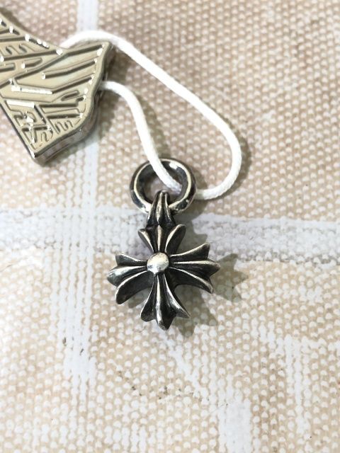 【中古】 フェイクバスターズ鑑定済 CHROME HEARTS クロムハーツ CHARM CH PLUS CHプラス チャーム ネックレストップ 111419207