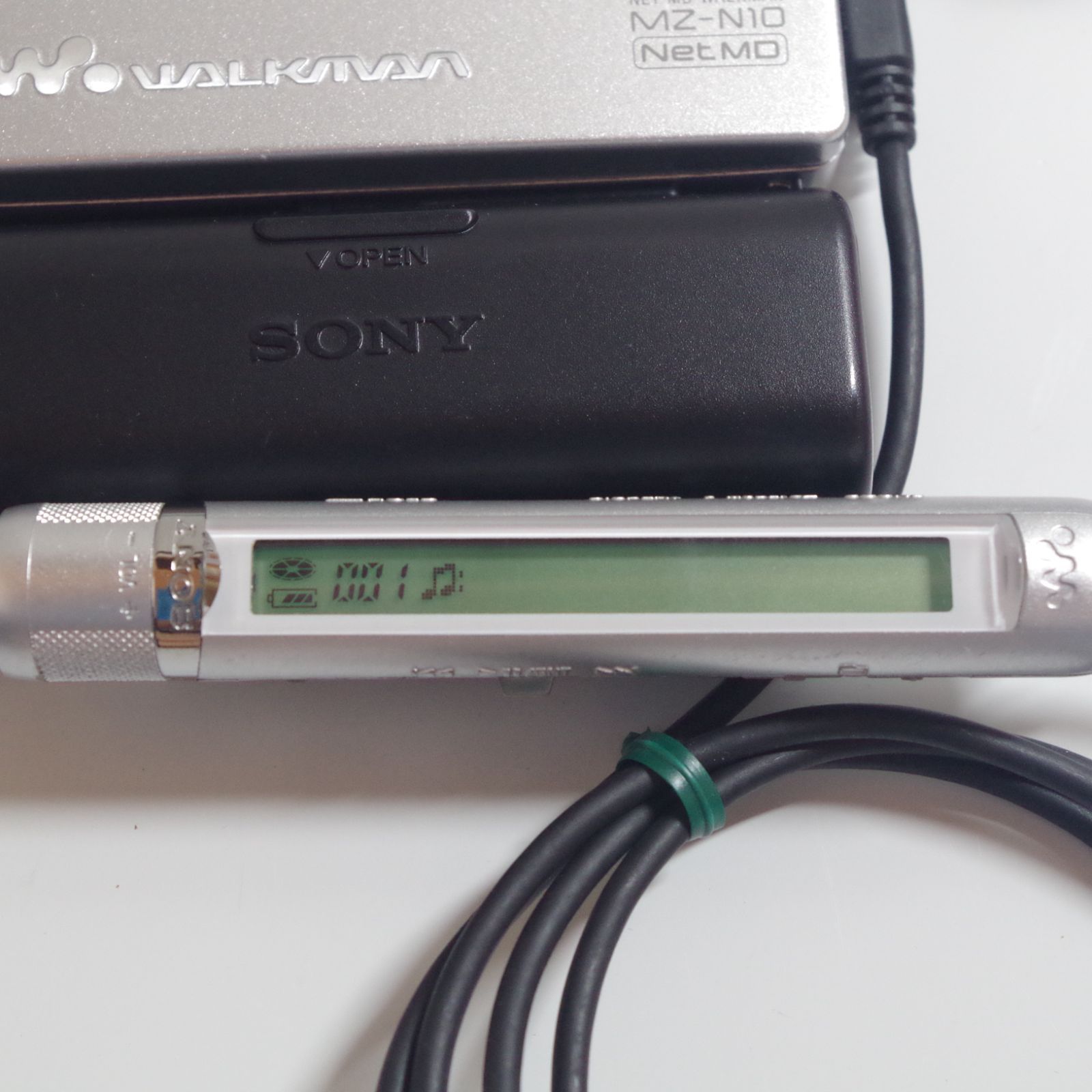 A6561 SONY MZ-N10 ポータブルMDプレーヤー - メルカリ