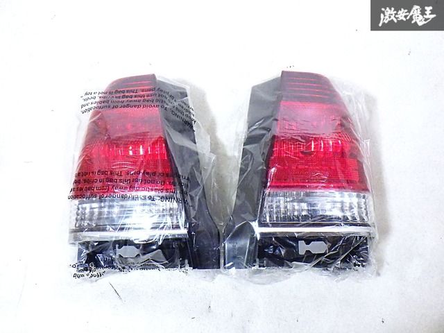 【新品・未使用品】TYC TSS10 YXS10 TXS10 クラウン コンフォート ハロゲン テールライト レンズ 左右セット 教習車 タクシー 即納 棚S-2