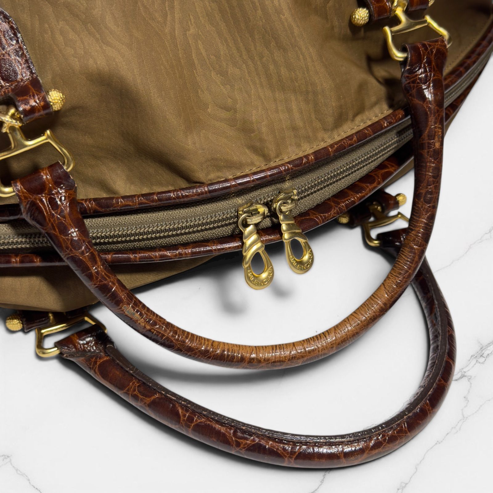 希少！バレンシアガ　木目調　ボストンバッグ　ブラウン　クロコ　ハンドバッグ BALENCIAGA バレンシアガ BBロゴ 木目調 ボストンバッグ ハンドバッグ
