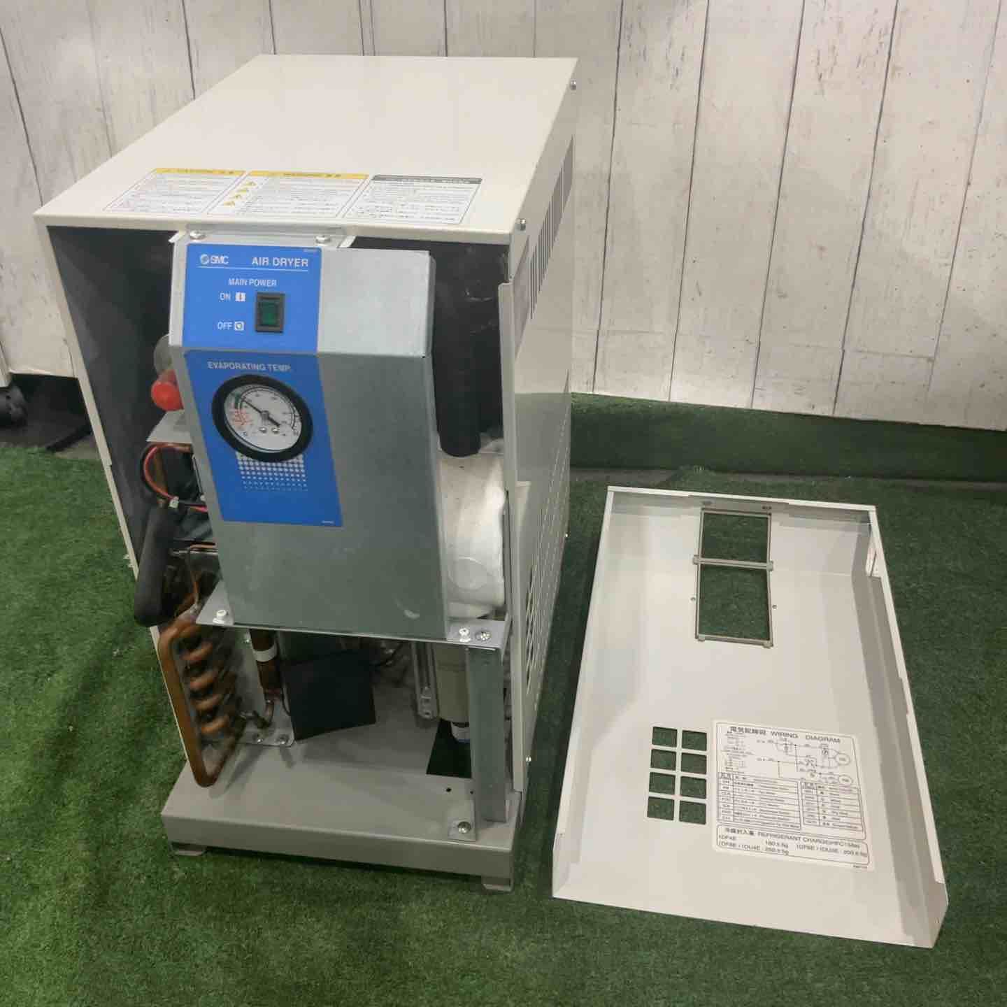SMC エアドライヤー DUAL+ IDU3E-10-X164 エアードライヤー 【川口店 