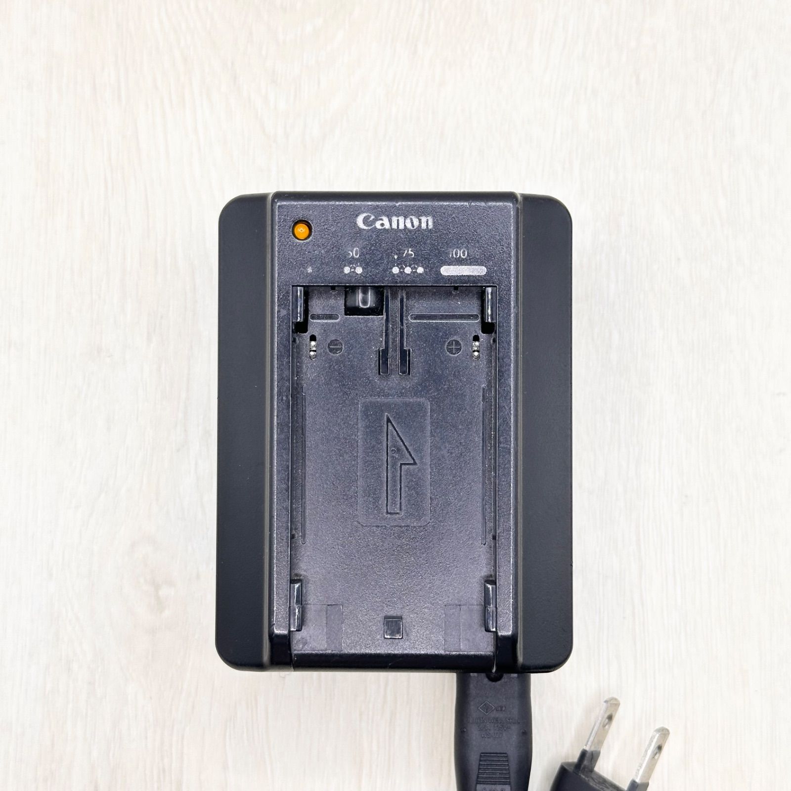 CA-920 Canon キヤノン 純正 コンパクトパワーアダプター 充電器 XF300